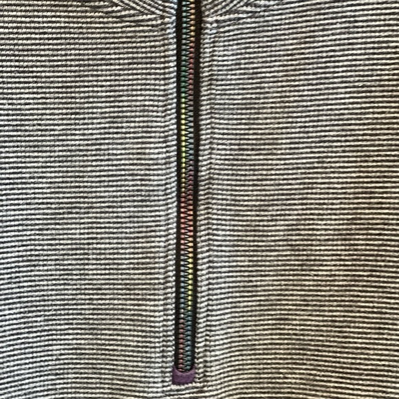 Robert Graham 1/4 Zip Henley Sweater - Picture 3 of 9